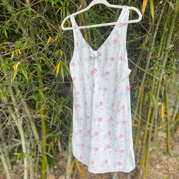 Vintage floral two piece set - Picture 7 of 13